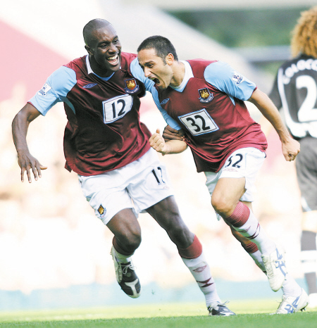 状态不错！三球半场三分6中3拿到13分4助（手感在线！三球半场三分6投3中，砍下13分4助攻）