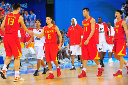 米兰小将博尔萨尼：和一线队球员同场竞技的感觉棒极了（米兰新星博尔萨尼：与一线队并肩作战，感觉太过瘾了）