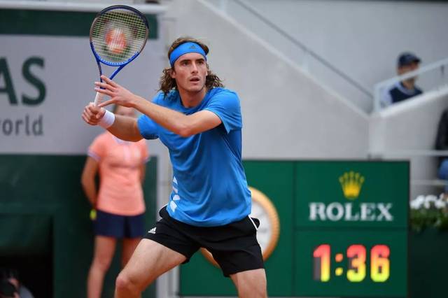 示了两支队 示了两支队